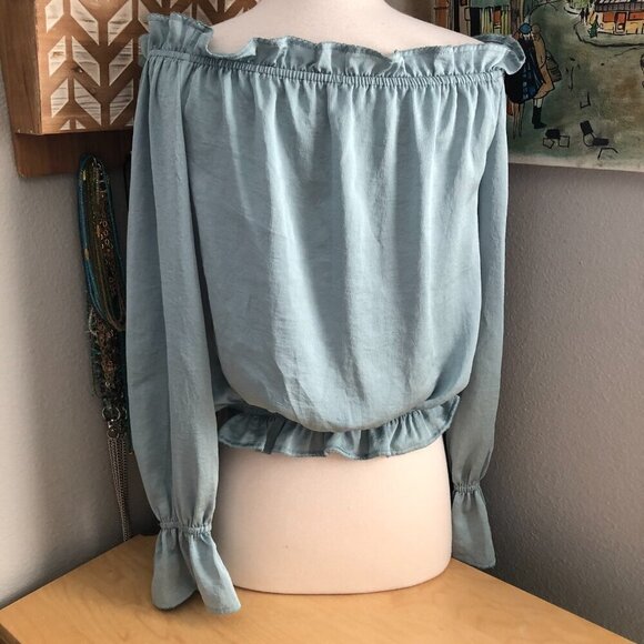 Express Satin Blouson Blouse size M Light Blue Off the Shoulder Ruffled Sleeve - Picture 4 of 9